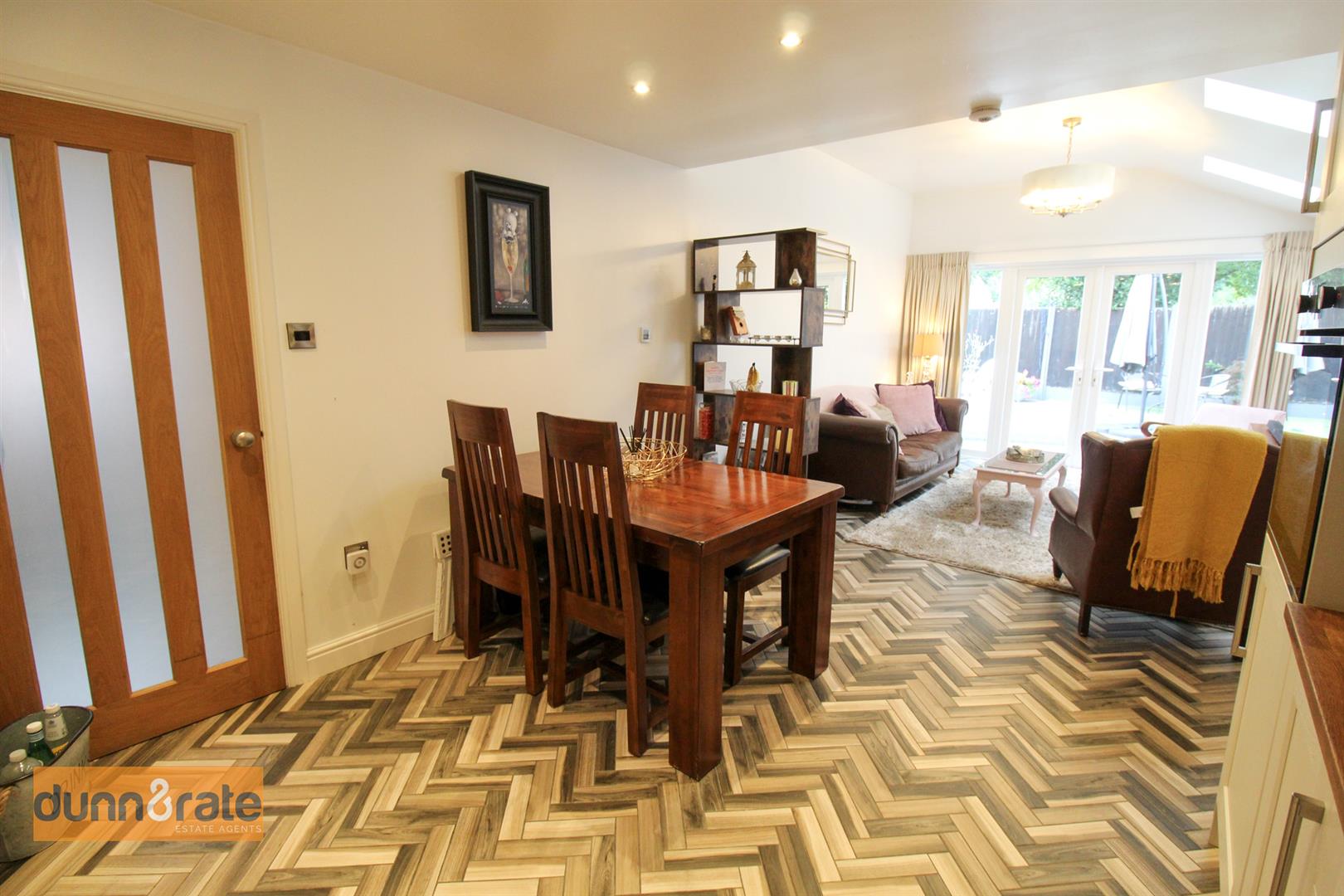 Kirkwall Grove, Milton, Stoke-On-Trent
